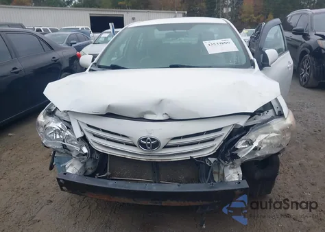 2013 Toyota Corolla Le z USA, uszkodzony, nr VIN 2T1BU4EE0DC967017